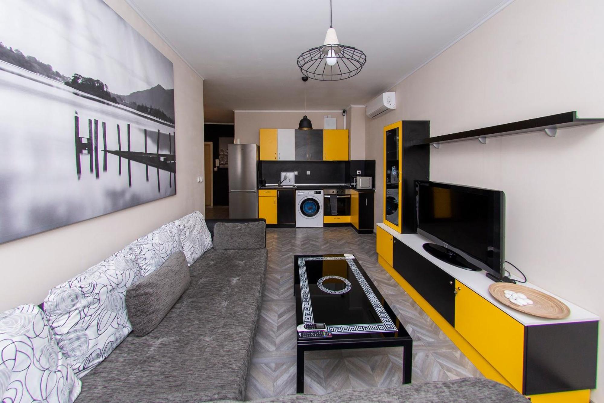 The Yellow Appartment Sofia Luaran gambar